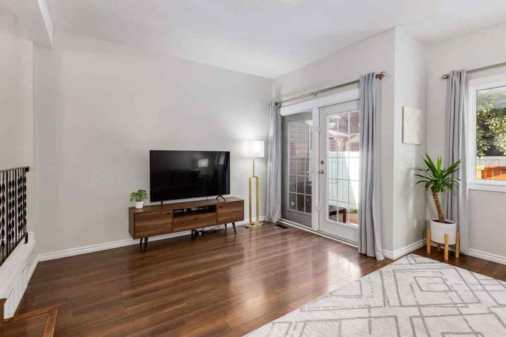 MLS® A2256825 - Unit #4 1111 Canterbury Drive SW in Canyon Meadows Calgary, Residential