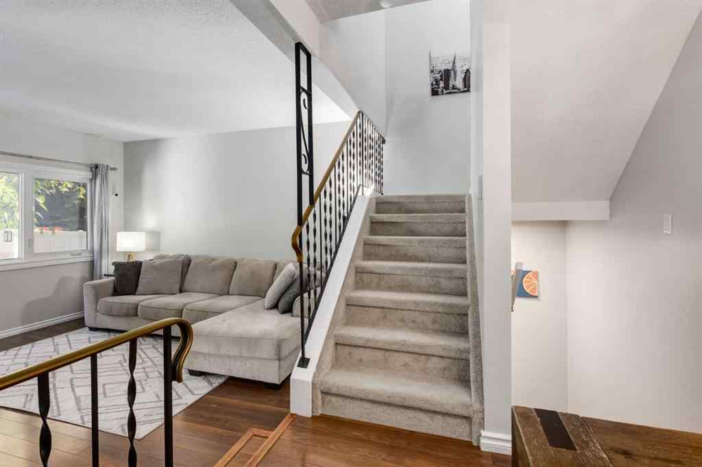 MLS® A2256825 - Unit #4 1111 Canterbury Drive SW in Canyon Meadows Calgary, Residential
