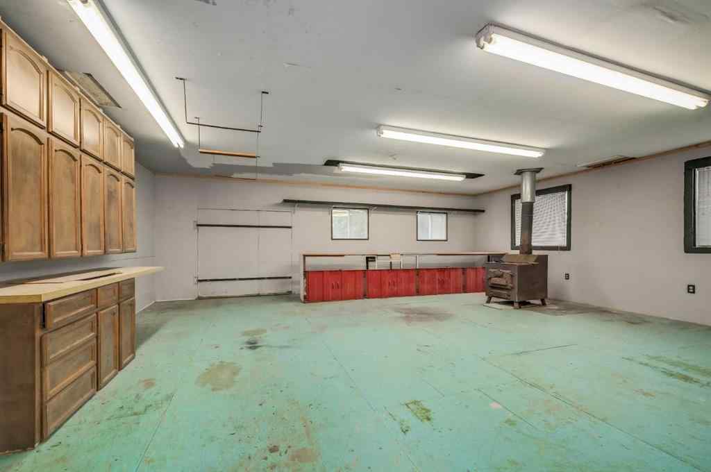 MLS® A2256826 - 3616 28 Street SE in Dover Calgary, Residential