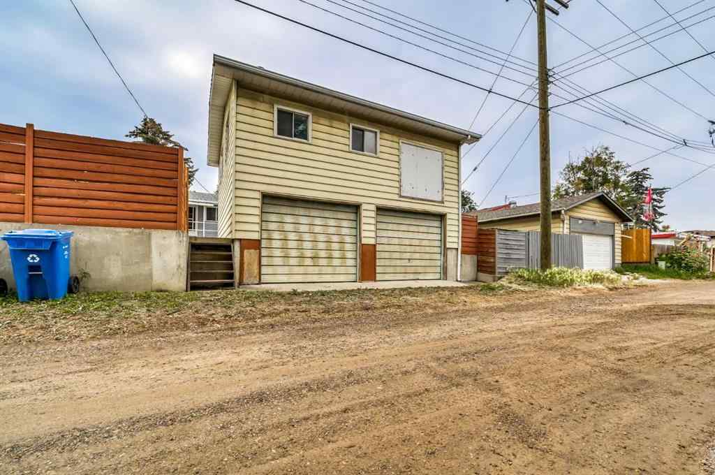 MLS® A2256826 - 3616 28 Street SE in Dover Calgary, Residential