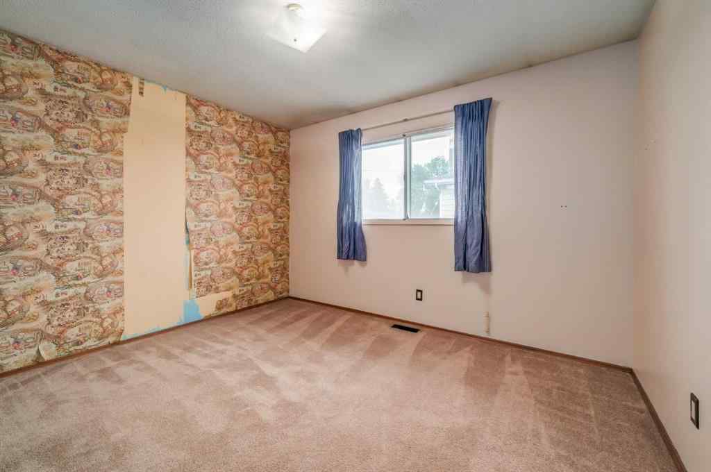 MLS® A2256826 - 3616 28 Street SE in Dover Calgary, Residential