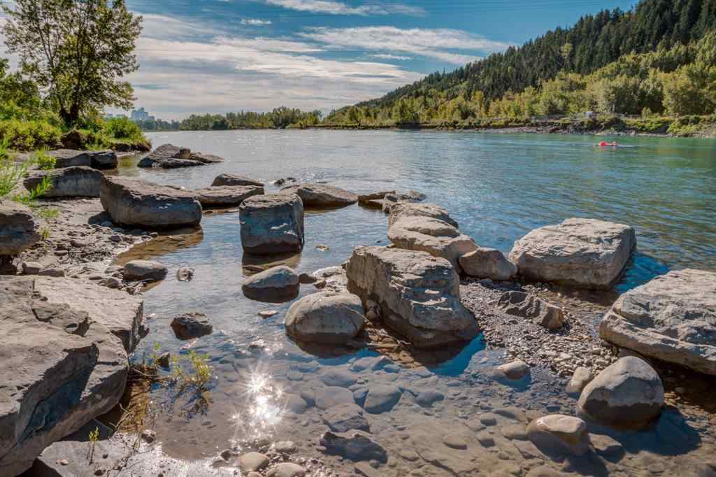 MLS® A2256827 - 20 Point Mckay Court NW in Point McKay Calgary, Residential