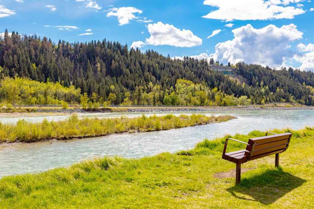 MLS® A2256827 - 20 Point Mckay Court NW in Point McKay Calgary, Residential