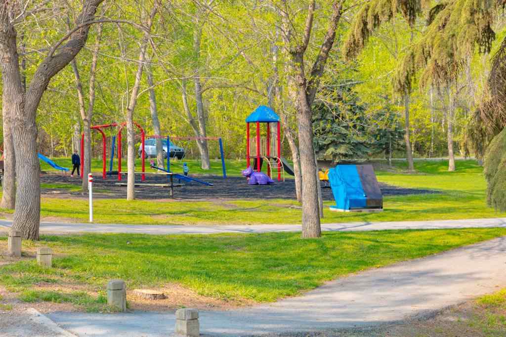 MLS® A2256827 - 20 Point Mckay Court NW in Point McKay Calgary, Residential