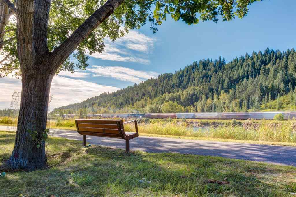 MLS® A2256827 - 20 Point Mckay Court NW in Point McKay Calgary, Residential