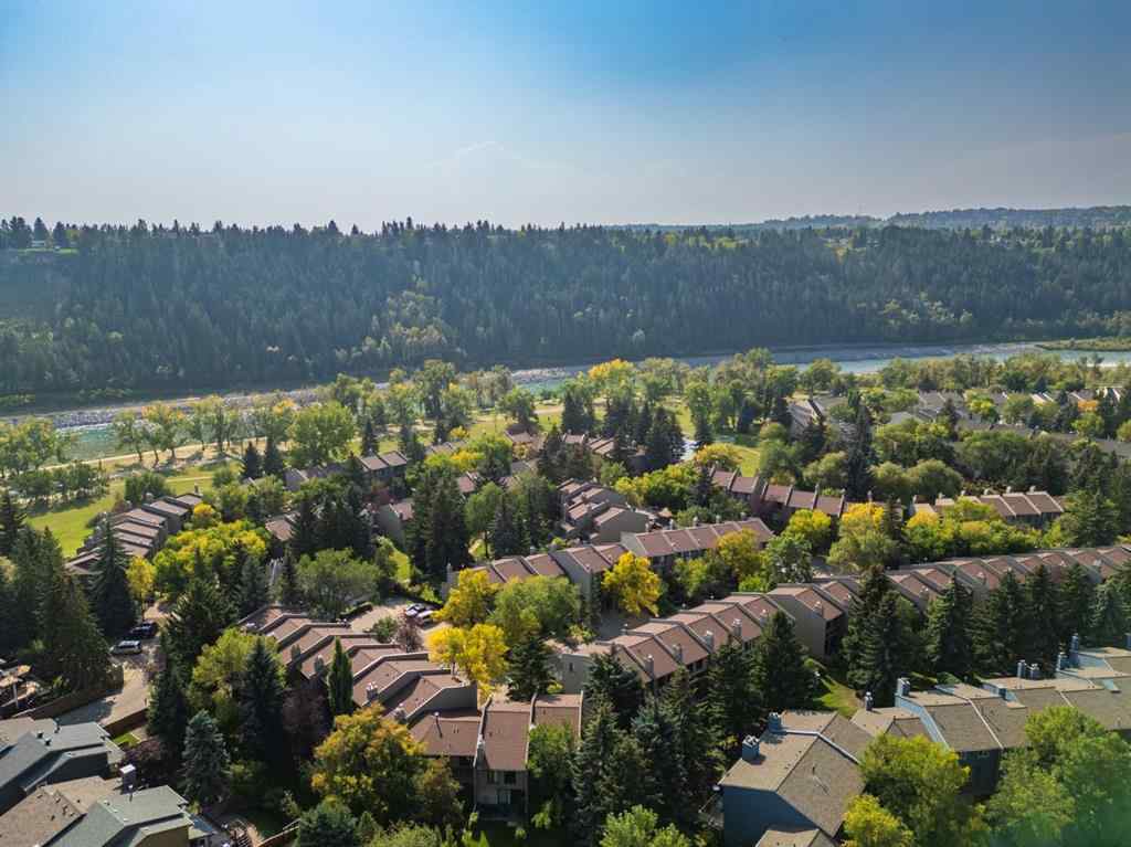 MLS® A2256827 - 20 Point Mckay Court NW in Point McKay Calgary, Residential