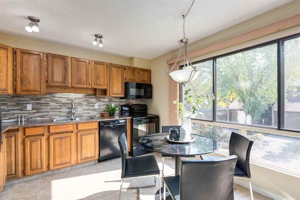 MLS® A2256827 - 20 Point Mckay Court NW in Point McKay Calgary, Residential
