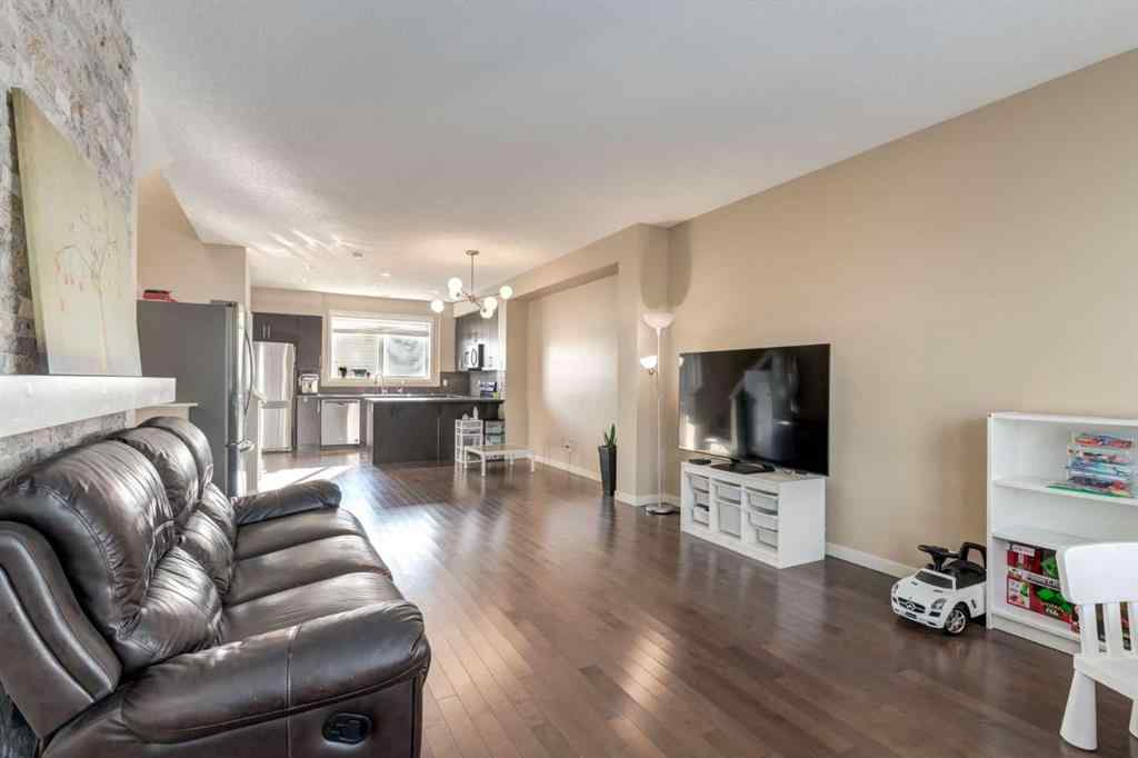 MLS® A2256828 - 152 New Brighton Grove SE in New Brighton Calgary, Residential