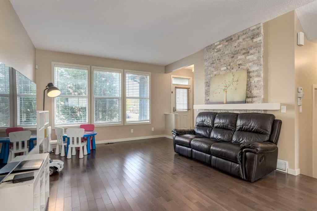 MLS® A2256828 - 152 New Brighton Grove SE in New Brighton Calgary, Residential