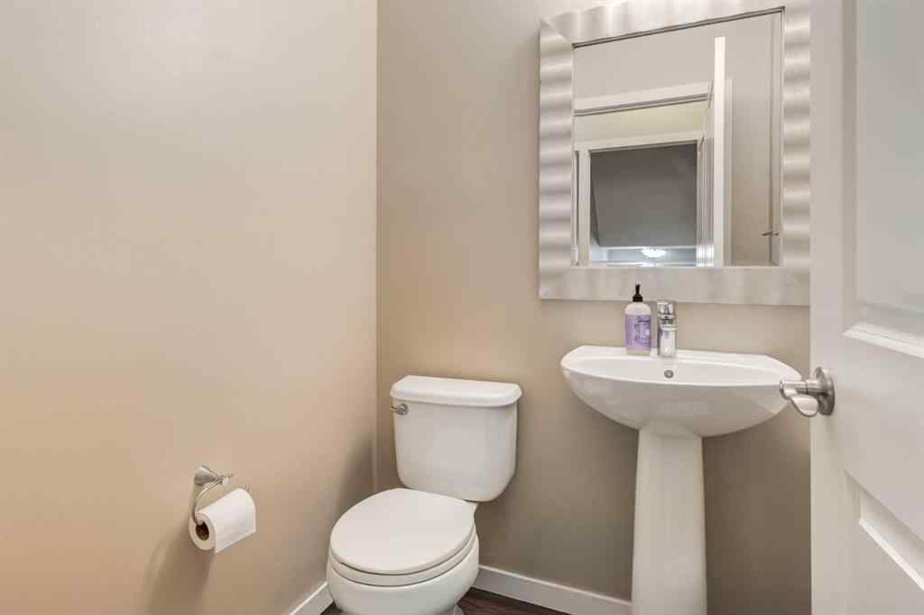 MLS® A2256828 - 152 New Brighton Grove SE in New Brighton Calgary, Residential