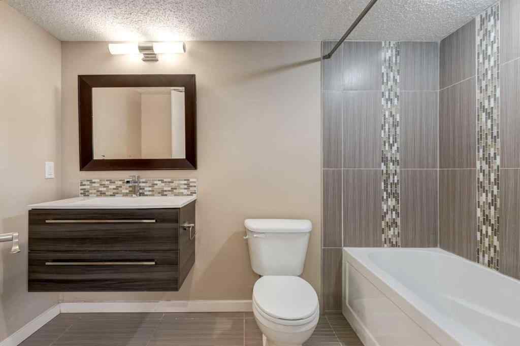 MLS® A2256828 - 152 New Brighton Grove SE in New Brighton Calgary, Residential