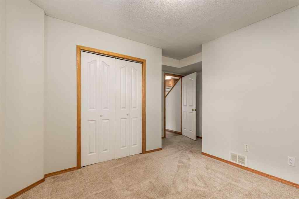 MLS® A2256829 - 44 Citadel Manor NW in Citadel Calgary, Residential