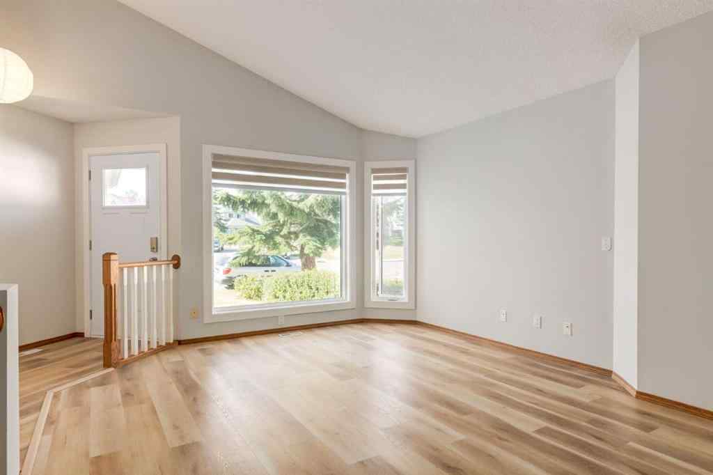 MLS® A2256829 - 44 Citadel Manor NW in Citadel Calgary, Residential