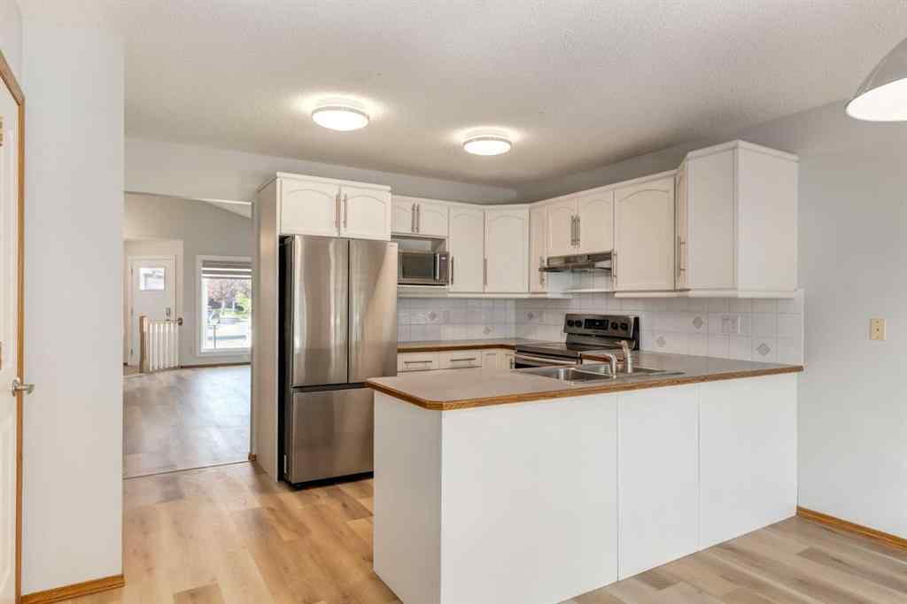 MLS® A2256829 - 44 Citadel Manor NW in Citadel Calgary, Residential