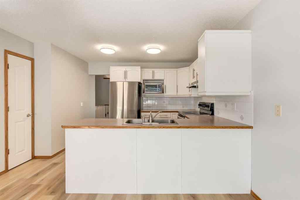 MLS® A2256829 - 44 Citadel Manor NW in Citadel Calgary, Residential