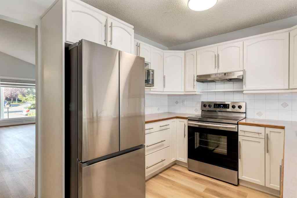MLS® A2256829 - 44 Citadel Manor NW in Citadel Calgary, Residential