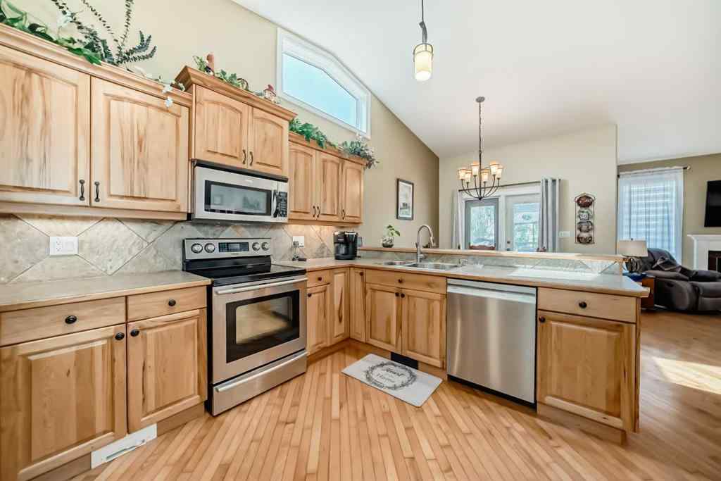 MLS® A2256830 - 71 Adams Close  in Anders South Red Deer, Residential