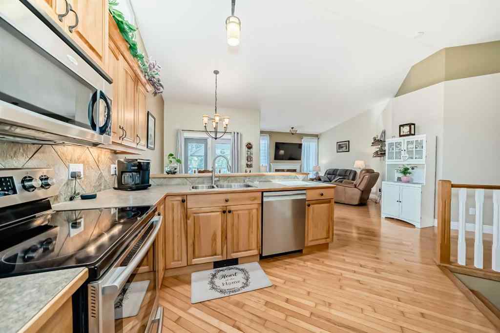 MLS® A2256830 - 71 Adams Close  in Anders South Red Deer, Residential