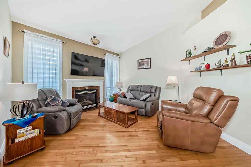 MLS® A2256830 - 71 Adams Close  in Anders South Red Deer, Residential