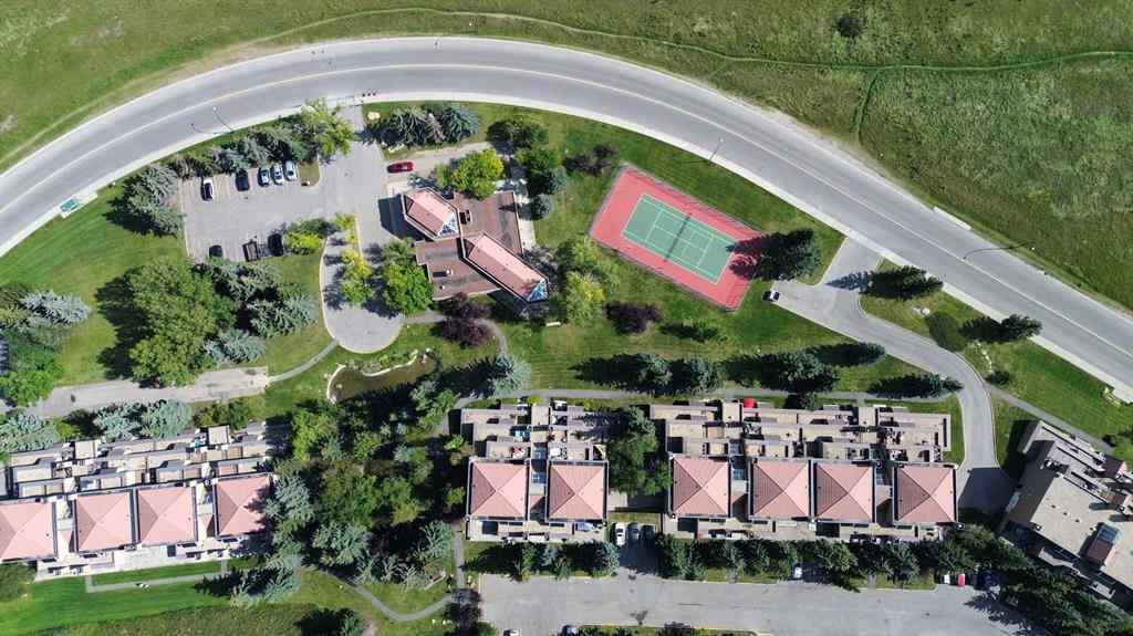 MLS® A2256831 - Unit #8 226 Village Terrace SW in Patterson Calgary, Residential