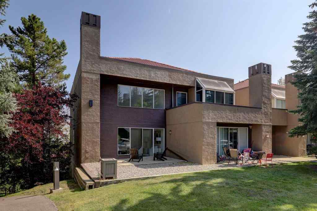 MLS® A2256831 - Unit #8 226 Village Terrace SW in Patterson Calgary, Residential