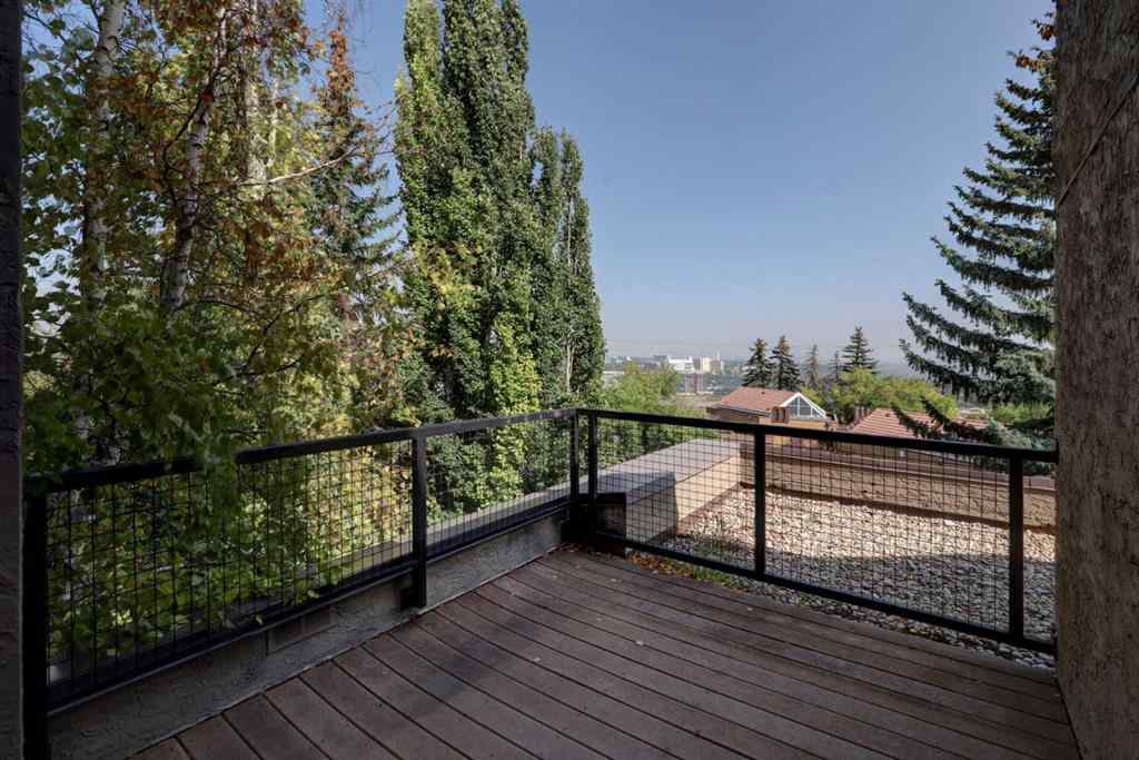 MLS® A2256831 - Unit #8 226 Village Terrace SW in Patterson Calgary, Residential