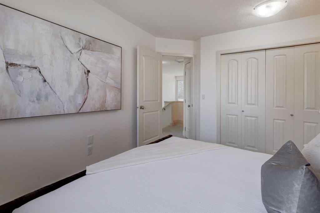 MLS® A2256831 - Unit #8 226 Village Terrace SW in Patterson Calgary, Residential