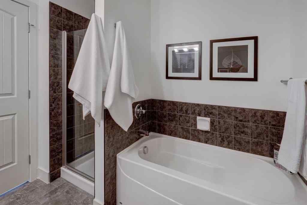 MLS® A2256831 - Unit #8 226 Village Terrace SW in Patterson Calgary, Residential