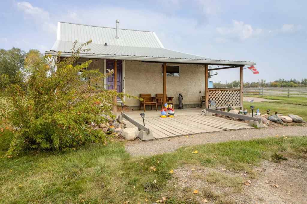 MLS® A2256835 - Unit ##4 205019 100 RANGE Road SE in NONE Rural Lethbridge County, Agri-Business