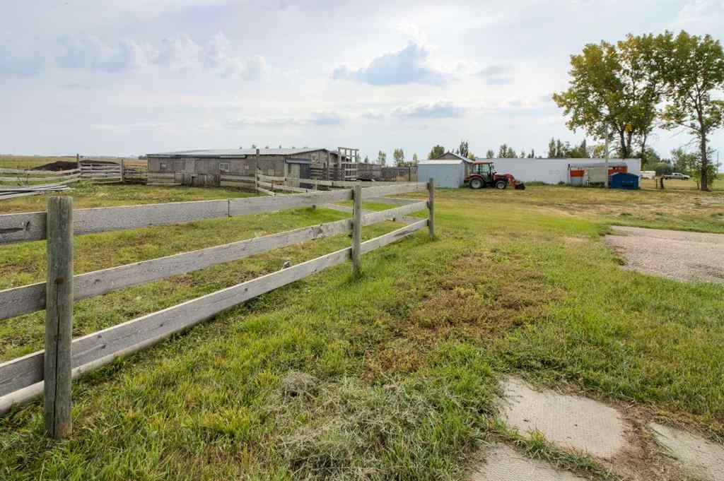 MLS® A2256835 - Unit ##4 205019 100 RANGE Road SE in NONE Rural Lethbridge County, Agri-Business