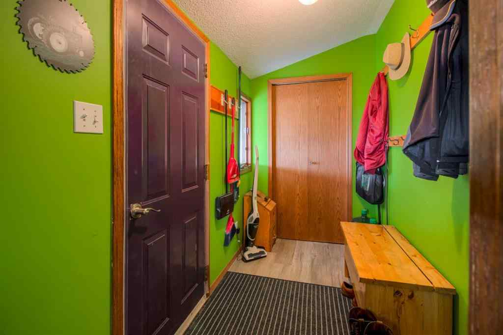 MLS® A2256835 - Unit ##4 205019 100 RANGE Road SE in NONE Rural Lethbridge County, Agri-Business