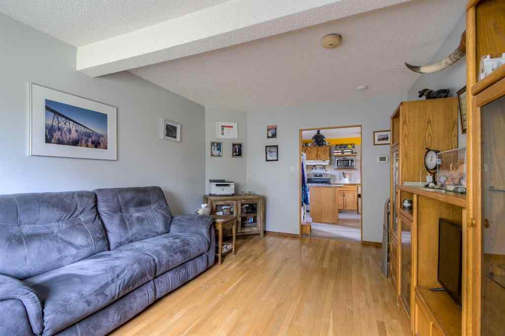 MLS® A2256835 - Unit ##4 205019 100 RANGE Road SE in NONE Rural Lethbridge County, Agri-Business