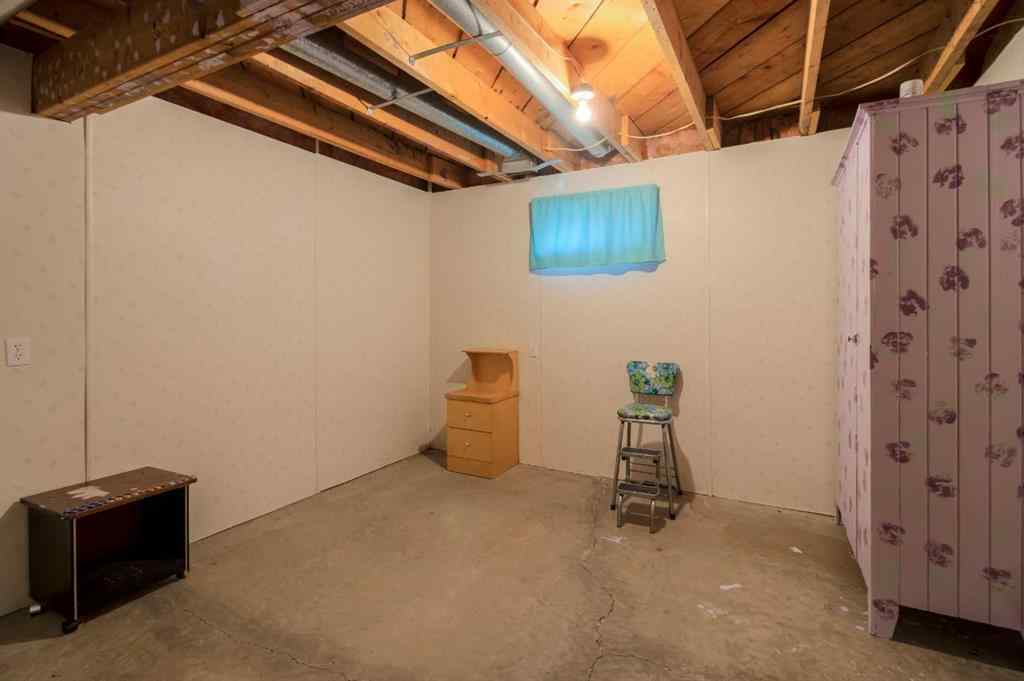 MLS® A2256835 - Unit ##4 205019 100 RANGE Road SE in NONE Rural Lethbridge County, Agri-Business
