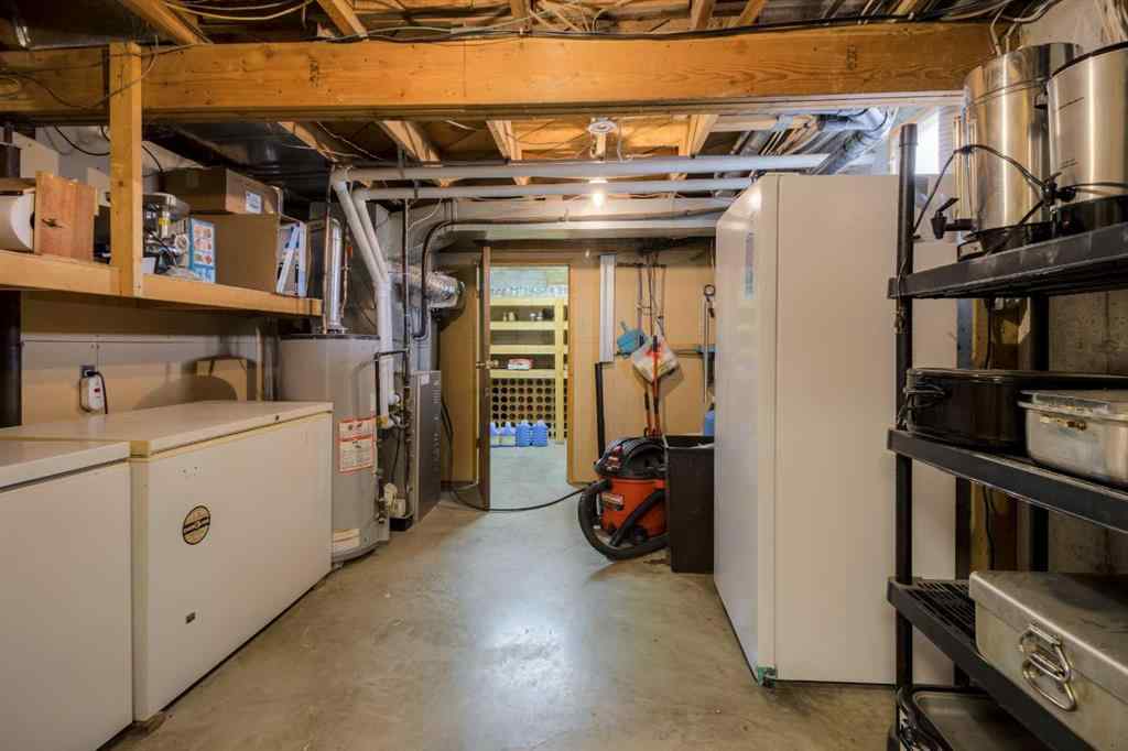 MLS® A2256835 - Unit ##4 205019 100 RANGE Road SE in NONE Rural Lethbridge County, Agri-Business