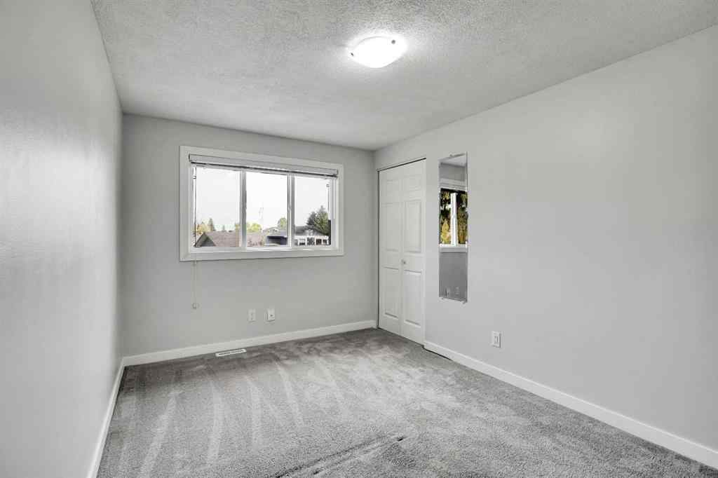 MLS® A2256836 - 7215 huntridge Hill NE in Huntington Hills Calgary, Residential