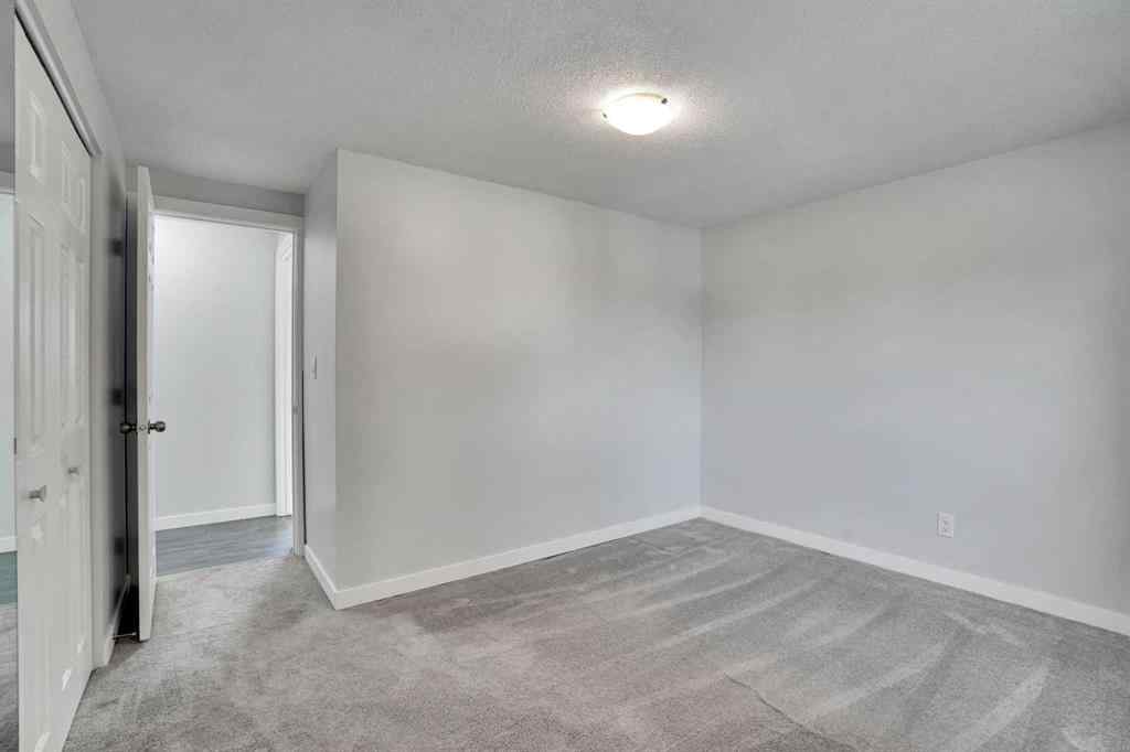 MLS® A2256836 - 7215 huntridge Hill NE in Huntington Hills Calgary, Residential