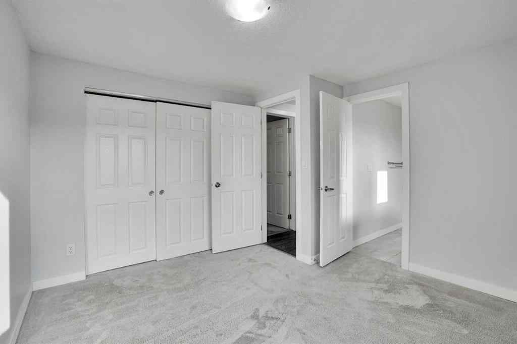 MLS® A2256836 - 7215 huntridge Hill NE in Huntington Hills Calgary, Residential