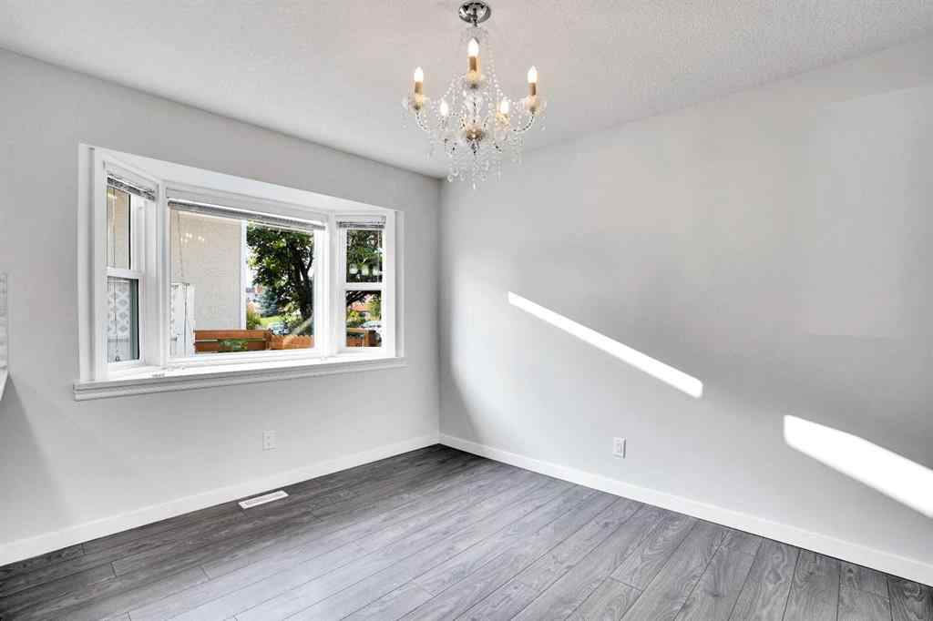 MLS® A2256836 - 7215 huntridge Hill NE in Huntington Hills Calgary, Residential