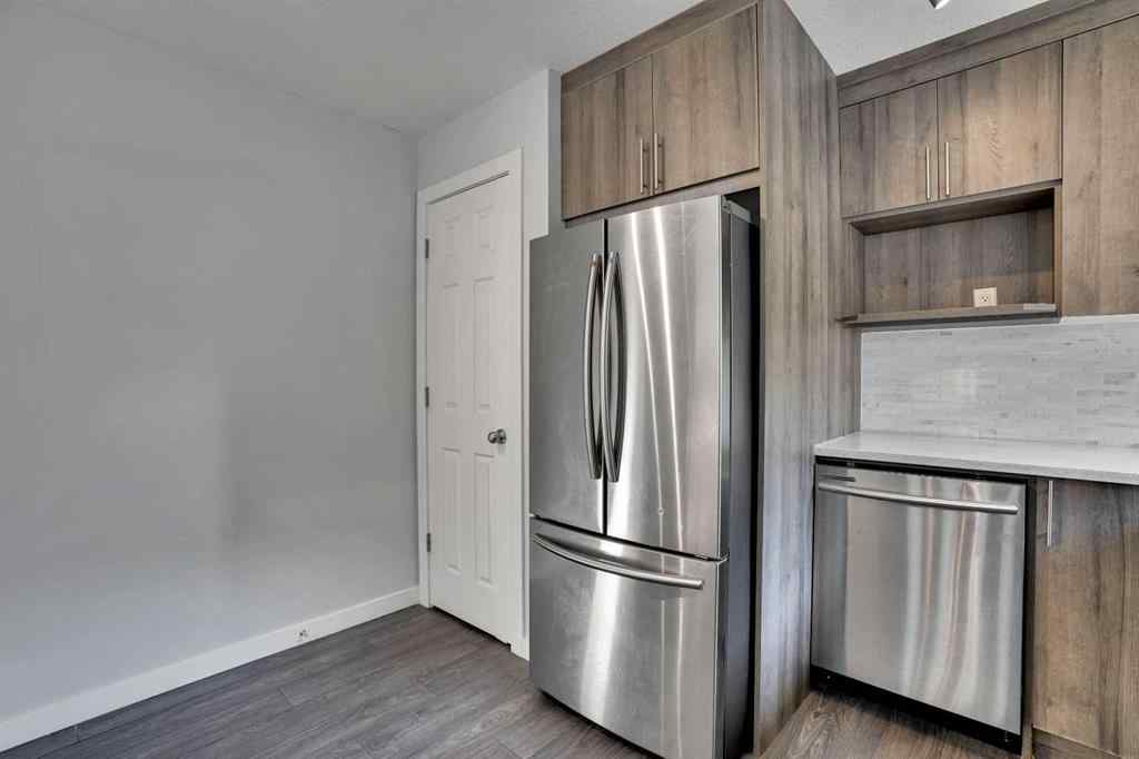 MLS® A2256836 - 7215 huntridge Hill NE in Huntington Hills Calgary, Residential