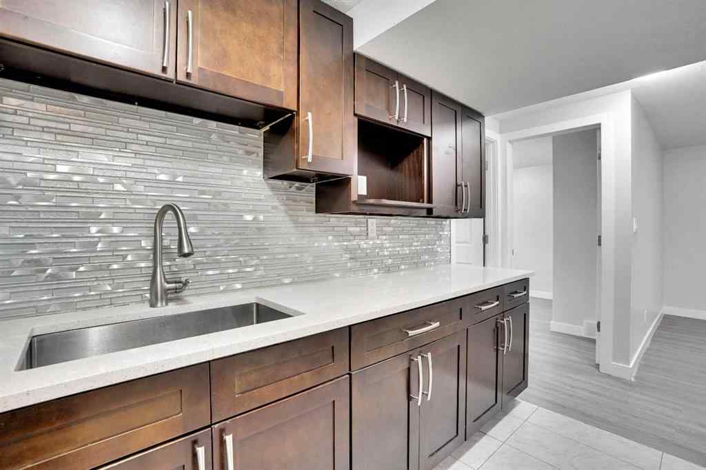 MLS® A2256836 - 7215 huntridge Hill NE in Huntington Hills Calgary, Residential