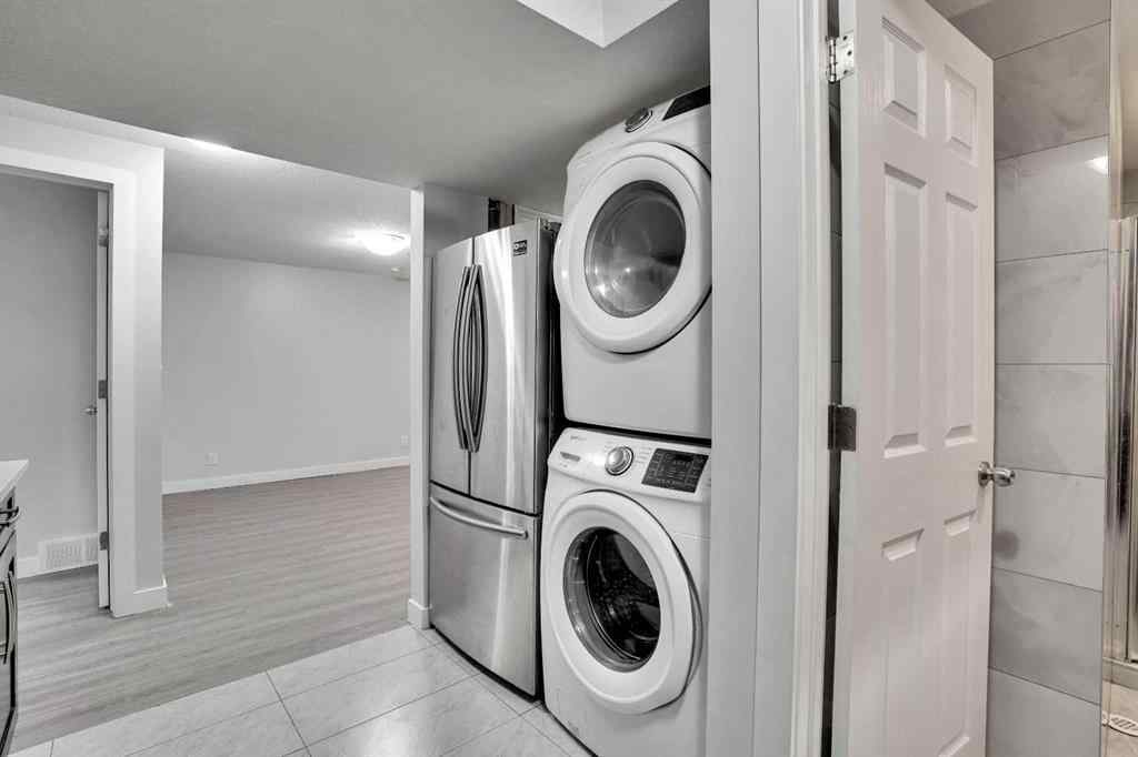 MLS® A2256836 - 7215 huntridge Hill NE in Huntington Hills Calgary, Residential
