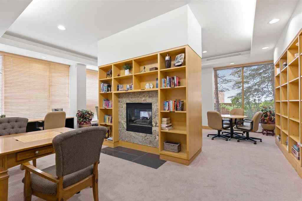 MLS® A2256837 - Unit #406 4555 Varsity Lane NW in Varsity Calgary, Residential
