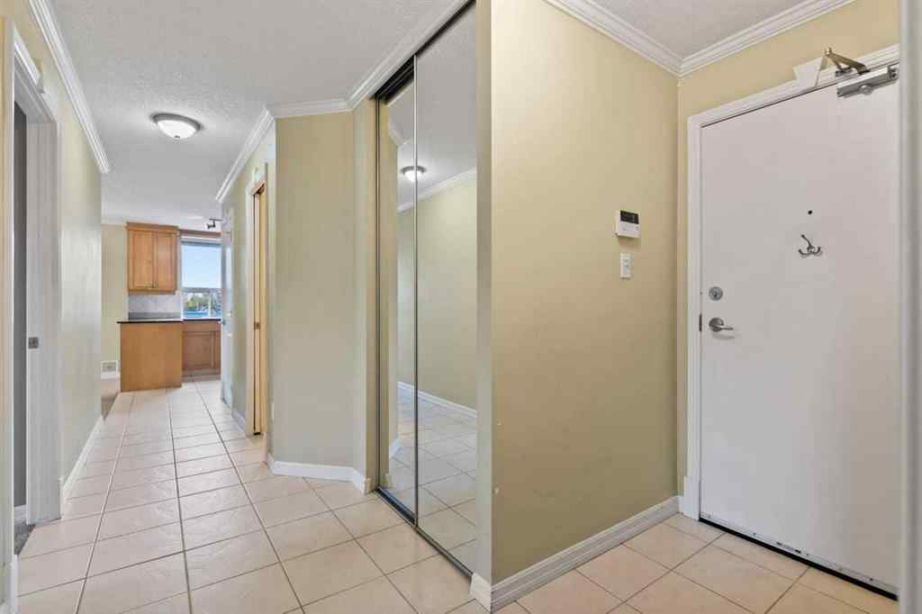 MLS® A2256837 - Unit #406 4555 Varsity Lane NW in Varsity Calgary, Residential