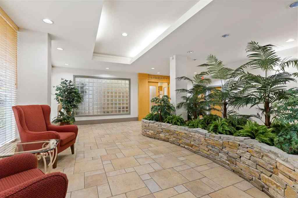 MLS® A2256837 - Unit #406 4555 Varsity Lane NW in Varsity Calgary, Residential