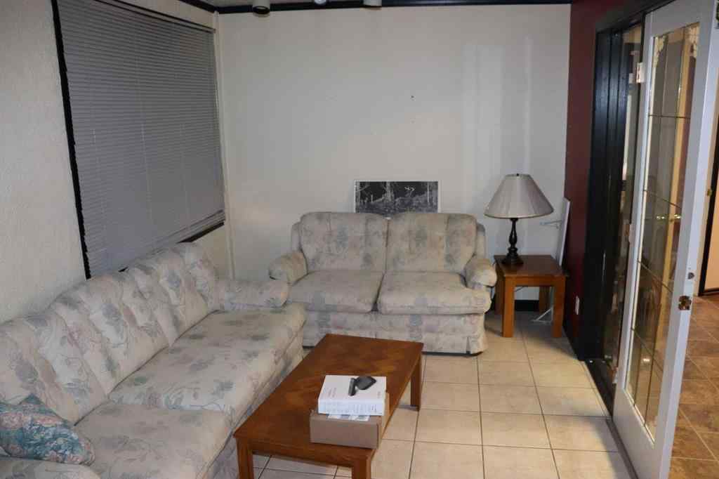 MLS® A2256838 - 502 50 Street   in NONE Edson, Commercial