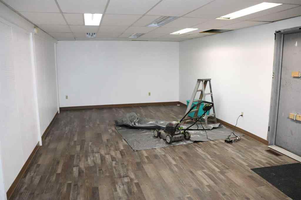 MLS® A2256838 - 502 50 Street   in NONE Edson, Commercial