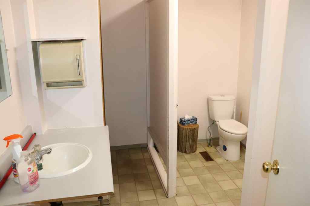 MLS® A2256838 - 502 50 Street   in NONE Edson, Commercial