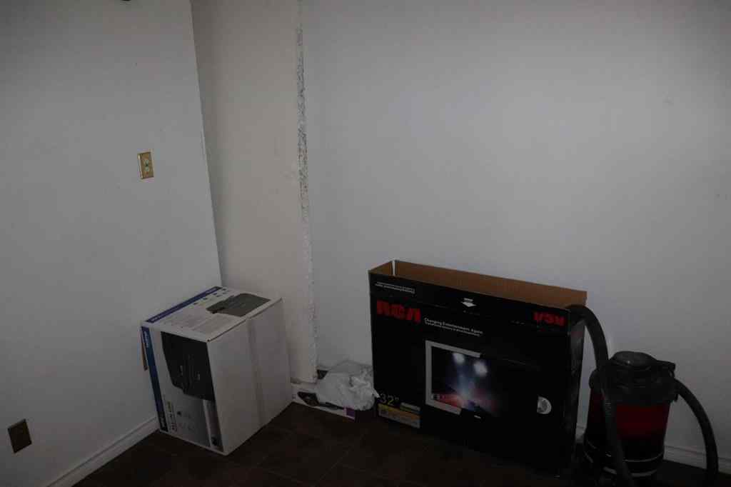 MLS® A2256838 - 502 50 Street   in NONE Edson, Commercial