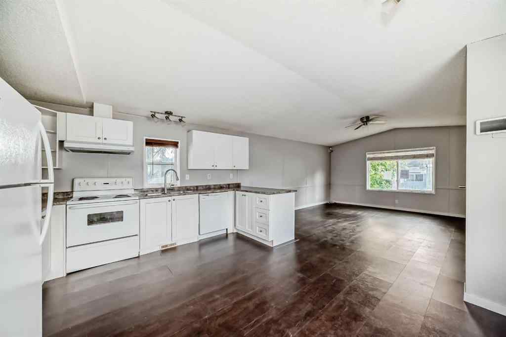 MLS® A2256839 - Unit #167 6724 17 Avenue SE in Red Carpet Calgary, Mobile