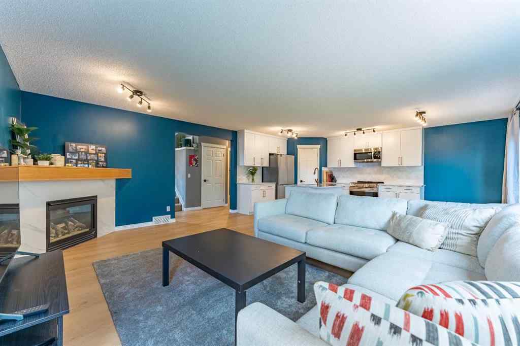 MLS® A2256843 - 76 Cranfield Place SE in Cranston Calgary, Residential